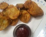आलू की पकौड़ी (aloo ki pakodi recipe in Hindi) रेसिपी चरण 3 फोटो