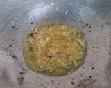Foto langkah ke 3 dari resep Nasi Goreng Kebuli Daging Suwir.