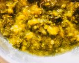 A picture of step 2 of Dal Palak.