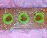 Foto langkah ke 5 dari resep Kue Kering : Nastar Klepon (Klepon Cookies).