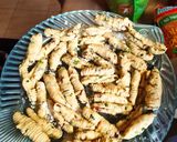 Foto langkah ke 3 dari resep Kue Uler Bawang.