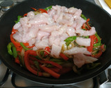 Foto del paso 3 de la receta: Fajitas!! 🍅🌶️🔥 🤤