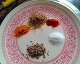 A picture of step 1 of Quick Matar Paneer Curry.