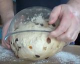 A picture of step 8 of Hot cross buns.