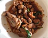 A picture of step 6 of Chicken Fried with Wine, Sesame Oil and Soy Sauce.