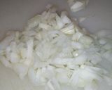 Foto del paso 2 de la receta: Ensalada de garbanzos, huevo y atún