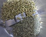 A picture of step 1 of Mutton pulav.