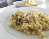 Foto del paso 13 de la receta: Risotto de jamón y champiñones improvisado