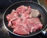 Foto del paso 4 de la receta: Cabezada de cerdo con tomate de bote
