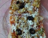 A picture of step 2 of Bread pizza.