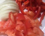 Foto del paso 1 de la receta: Pastas con verduras y pollo salteado