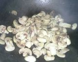 Foto del paso 2 de la receta: Risotto de Pollo y Champignon