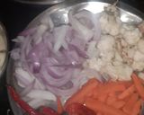 A picture of step 1 of Tomato Rice.