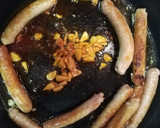 Foto del paso 2 de la receta: Salchichas con col