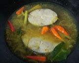 Foto langkah ke 6 dari resep Sup ikan mika.