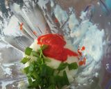 Foto langkah ke 2 dari resep Kerupuk Nasi Pedas.
