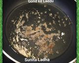 गोंद के स्वादिष्ट लड्डू रेसिपी चरण 1 फोटो