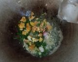 Foto langkah ke 1 dari resep Nasi Goreng Daun Jeruk.