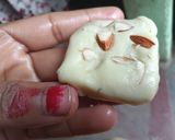 A picture of step 3 of Dhudh Peda.