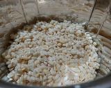 A picture of step 2 of Dahi Bhalla.