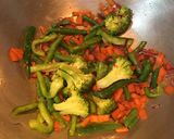 A picture of step 4 of Winter Vegetable Macaroni.