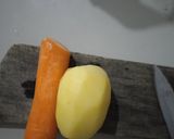 Foto langkah ke 1 dari resep Pastel pangsit isi kentang wortel.