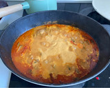 Foto del paso 8 de la receta: Estofado de pollo al curry con verduras, patatas y manzana