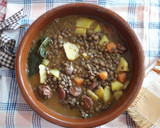 Foto del paso 1 de la receta: Lentejas estofadas con chorizo