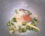Foto langkah ke 3 dari resep Cumi Asin Saus Tiram.