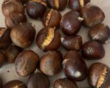 Foto del passaggio 2 della ricetta Castagne flambé al liquore Strega