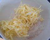 A picture of step 1 of Apple Pie.