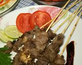 Foto langkah ke 4 dari resep Sate bakar teflon #FestivalResepAsia #Indonesia #Dagingsapi.