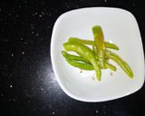 A picture of step 3 of Tamil Style Stir Fried Okra.