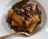 Foto del paso 9 de la receta: Rigatoni con ragout de ternera al Oporto