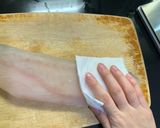 Foto langkah ke 1 dari resep Pan-seared Fish Fillet/ Ikan filet panggang.