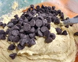 Foto del paso 5 de la receta: Súper cookies con chips de chocolate