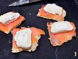 Canapes De Salmon Ahumado Con Queso De Cabra Receta De Ir Crm