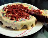 A picture of step 12 of Red Velvet Drip Cake.