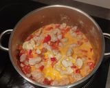 Une image de l'étape 3 de Poulet aux poivrons rouges et chorizo.