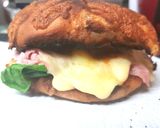 A picture of step 4 of My Toasted Cheesy Bap Sandwich. 😀.