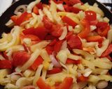 Tojásos lecsó recept fázis 3 fotója