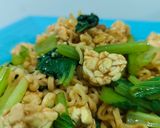 Foto langkah ke 3 dari resep Mie Tempe Sayur.