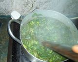 A picture of step 1 of Efe Riro(Vegetable with Rice).