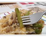 Foto del paso 6 de la receta: Arroz con setas y espárragos trigueros