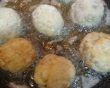 Foto del paso 3 de la receta: Albóndigas de merluza, gambas y frutos secos