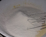 Foto del paso 3 de la receta: Bizcocho de chocolate con yogur