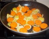 Foto del paso 7 de la receta Pechuga de pollo con salsa de manzana