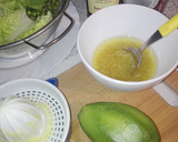 Foto del paso 1 de la receta: Ensalada de aguacate y guisantes con vinagreta de leche de coco