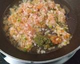 A picture of step 3 of Palak Paneer Kathi Roll.