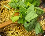 Gambar langkah 4 resipi Mee Goreng Basah Sempoi.